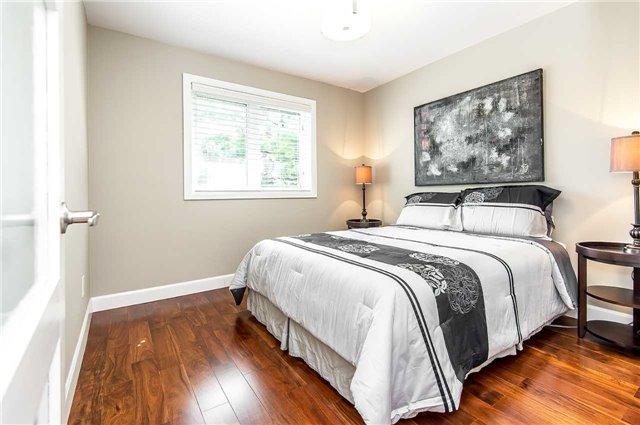2056 Hixon St, House detached with 3 bedrooms, 3 bathrooms and 4 parking in Oakville ON | Image 9