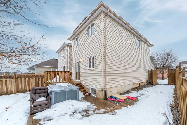 704 Trailview Dr, House detached with 3 bedrooms, 2 bathrooms and 5 parking in Peterborough ON | Image 27