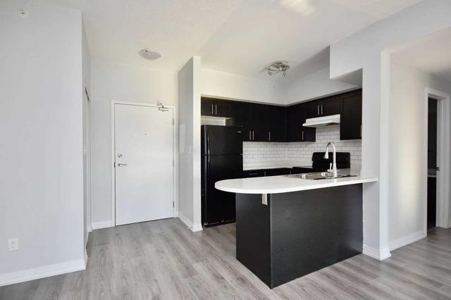 306 - 295 Cundles Rd E, Condo with 2 bedrooms, 2 bathrooms and 4 parking in Barrie ON | Image 7