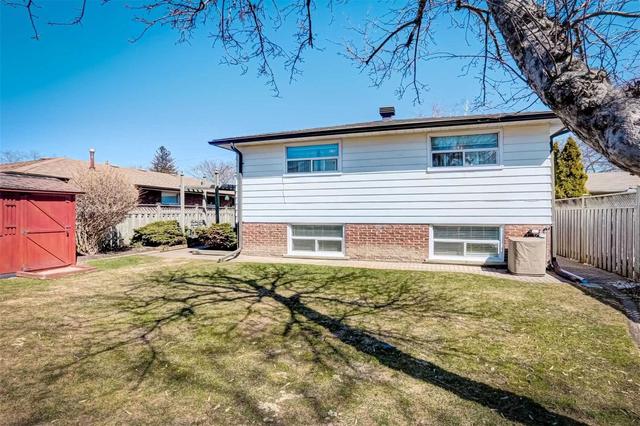 22 Burnhamill Pl, House detached with 3 bedrooms, 2 bathrooms and 6 parking in Toronto ON | Image 24