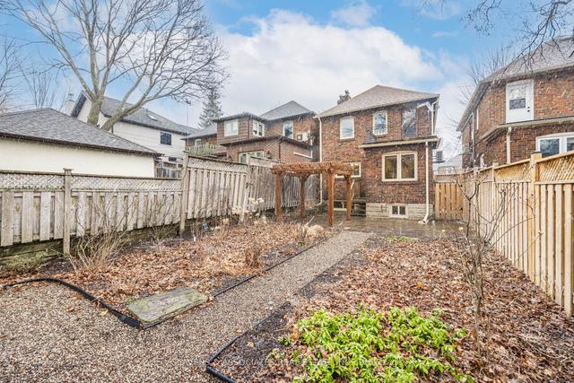 20 Shields Ave, House detached with 3 bedrooms, 3 bathrooms and 1 parking in Toronto ON | Image 26