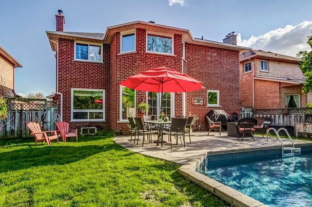 2307 Towne Blvd, House detached with 4 bedrooms, 3 bathrooms and 5 parking in Oakville ON | Image 12