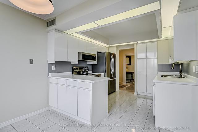 1019 - 10 Guildwood Pkwy, Condo with 2 bedrooms, 2 bathrooms and 2 parking in Toronto ON | Image 3