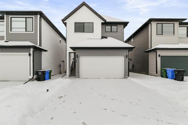 27 Copperhead Way Se, House detached with 3 bedrooms, 2 bathrooms and 4 parking in Calgary AB | Image 13