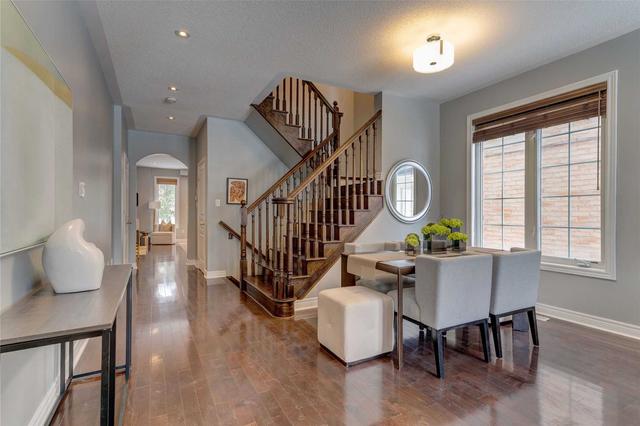 119 Maria Rd, House attached with 4 bedrooms, 3 bathrooms and 3 parking in Markham ON | Image 18