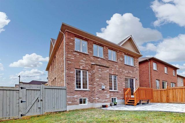 2 Balsamo St, House detached with 4 bedrooms, 4 bathrooms and 4 parking in Vaughan ON | Image 25