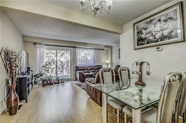 140 Burrows Hall Blvd, Townhouse with 3 bedrooms, 2 bathrooms and 1 parking in Toronto ON | Image 8