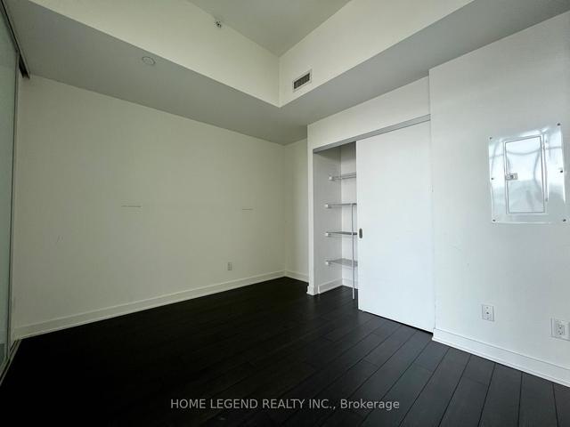 2510 - 210 Simcoe St, Condo with 1 bedrooms, 1 bathrooms and 0 parking in Toronto ON | Image 9
