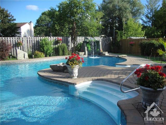 1648 Marcoux Drive, House detached with 5 bedrooms, 5 bathrooms and 5 parking in Ottawa ON | Image 22