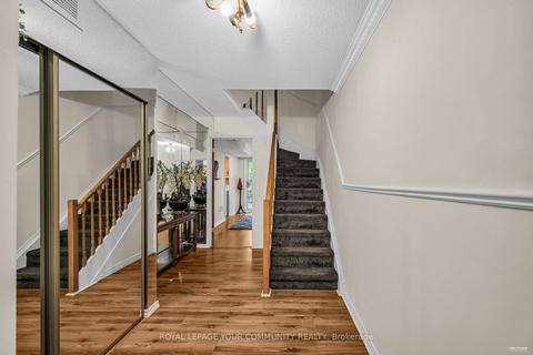 43 Poets Walk Way, Townhouse with 3 bedrooms, 2 bathrooms and 2 parking in Toronto ON | Card Image