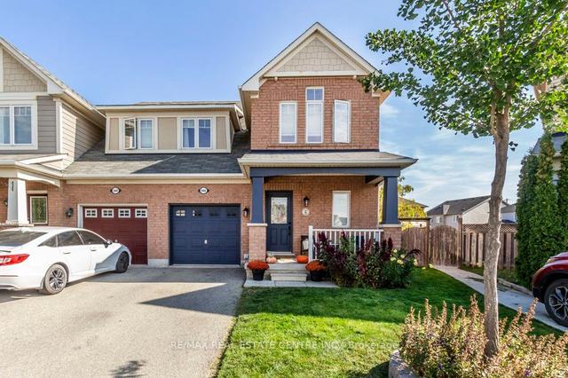946 Zelinsky Cres, House semidetached with 3 bedrooms, 4 bathrooms and 3 parking in Milton ON | Image 1