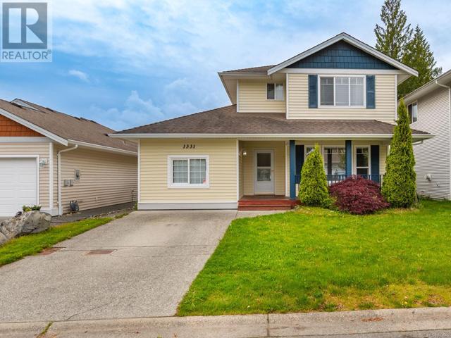1331 Cedarwood Rd, House detached with 3 bedrooms, 3 bathrooms and 2 parking in Ladysmith BC | Card Image