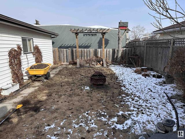 10371 109 Av, House detached with 3 bedrooms, 2 bathrooms and null parking in Westlock AB | Image 33