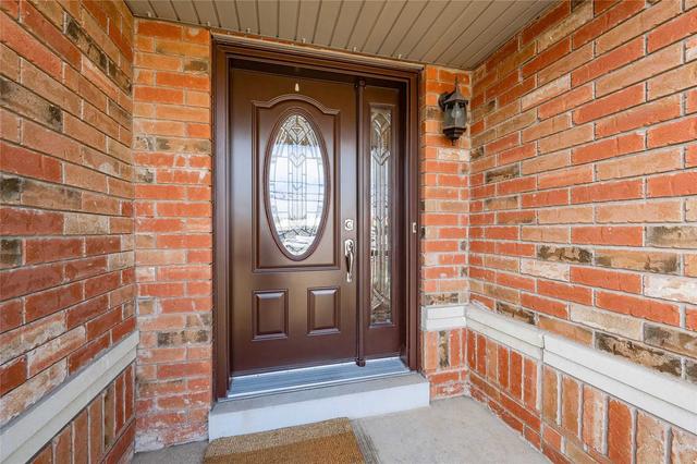 5976 Winston Churchill Blvd, House attached with 3 bedrooms, 3 bathrooms and 2 parking in Mississauga ON | Image 33