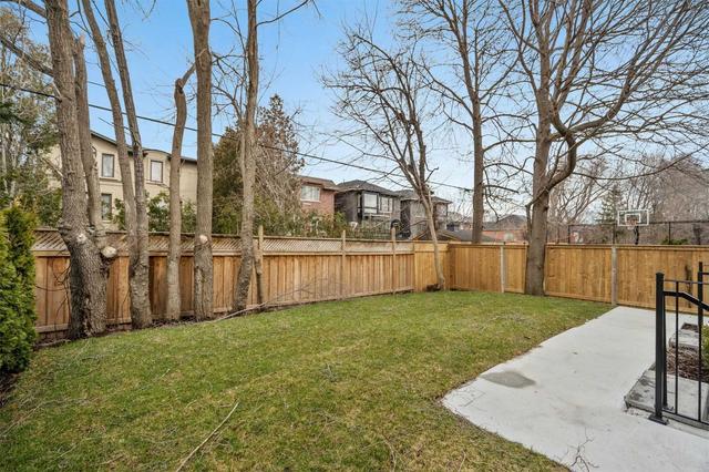 538 Douglas Ave, House detached with 4 bedrooms, 5 bathrooms and 4 parking in Toronto ON | Image 18