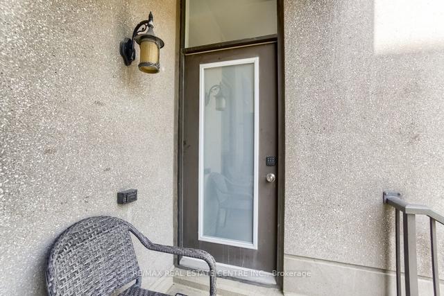 th102 - 220 Forum Dr, Townhouse with 3 bedrooms, 3 bathrooms and 2 parking in Mississauga ON | Image 9