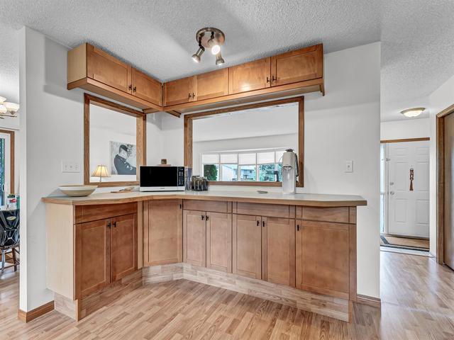 128 East Glen Drive Se, House detached with 4 bedrooms, 3 bathrooms and 2 parking in Medicine Hat AB | Image 13