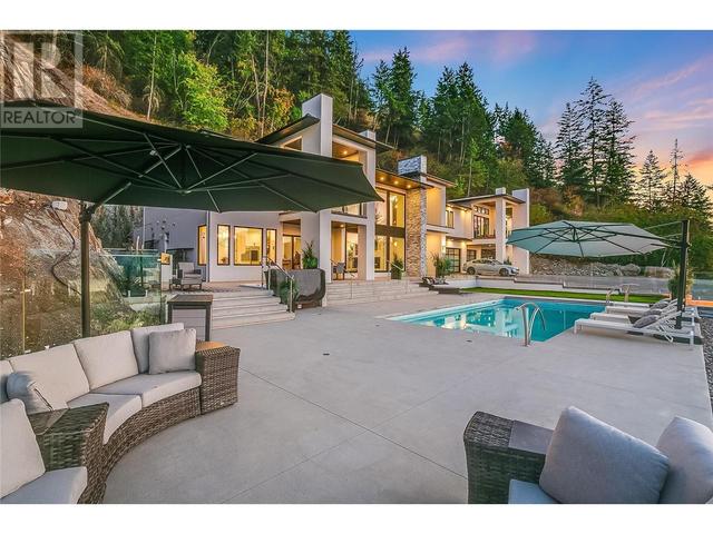 112 Sunset Boulevard, House detached with 6 bedrooms, 5 bathrooms and 14 parking in Vernon BC | Image 58
