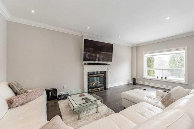 2285 Ridgeview Crt, House detached with 4 bedrooms, 4 bathrooms and 6 parking in Burlington ON | Image 11