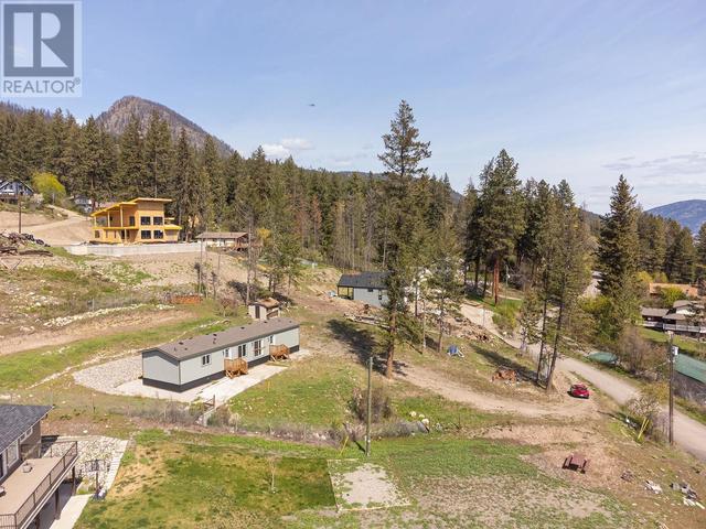 34 Killarney Place, House other with 3 bedrooms, 2 bathrooms and 4 parking in Central Okanagan West BC | Image 19