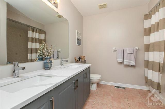 4431 Wildmint Square, Townhouse with 3 bedrooms, 3 bathrooms and 4 parking in Ottawa ON | Image 23