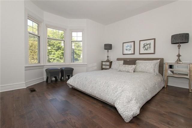 14 Coxwell Ave, House semidetached with 3 bedrooms, 3 bathrooms and 10 parking in Toronto ON | Image 13