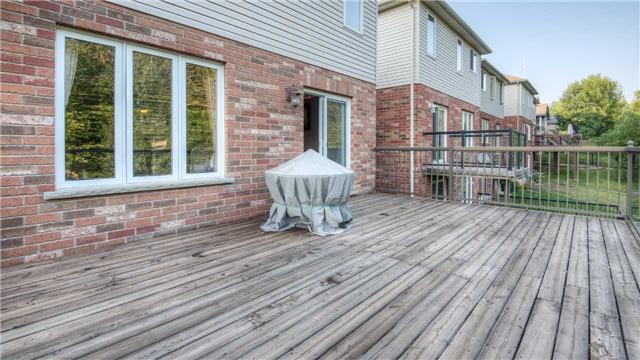 577 Violet St, House detached with 3 bedrooms, 4 bathrooms and 1 parking in Waterloo ON | Image 18