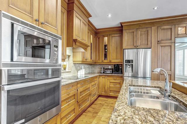 597 Hancock Way, House detached with 5 bedrooms, 6 bathrooms and 6 parking in Mississauga ON | Image 5