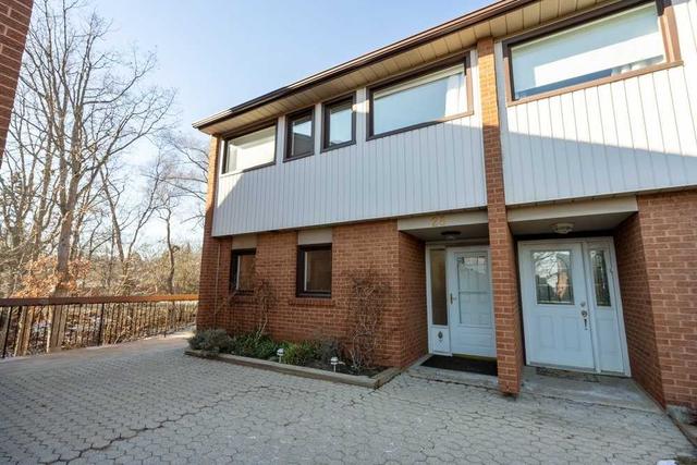 28 - 530 Falgarwood Dr, Townhouse with 3 bedrooms, 3 bathrooms and 2 parking in Oakville ON | Image 12