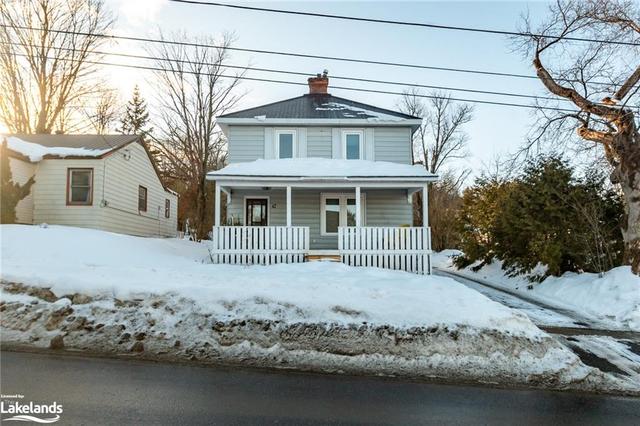 47 Centre Street S, House detached with 3 bedrooms, 2 bathrooms and 4 parking in Huntsville ON | Image 44