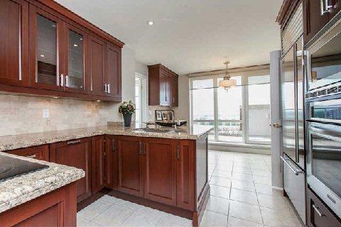 lph08 - 40 Old Mill Rd, Condo with 3 bedrooms, 3 bathrooms and 2 parking in Oakville ON | Image 4