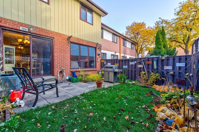 198 Baronwood Crt, Townhouse with 3 bedrooms, 2 bathrooms and 2 parking in Brampton ON | Image 20