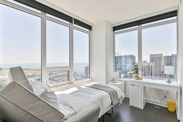 3702 - 17 Bathurst St, Condo with 3 bedrooms, 2 bathrooms and 1 parking in Toronto ON | Image 17