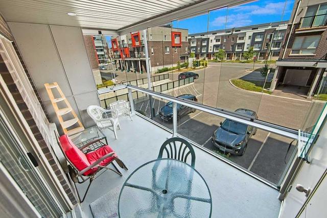 218 - 2 Adam Sellers St, Condo with 2 bedrooms, 2 bathrooms and 2 parking in Markham ON | Image 5