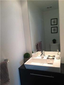 903 - 102 Bloor St W, Condo with 1 bedrooms, 2 bathrooms and null parking in Toronto ON | Image 7