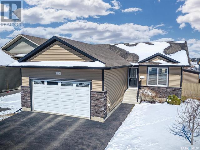 873 Reimer Road, House detached with 5 bedrooms, 3 bathrooms and null parking in Martensville SK | Image 1