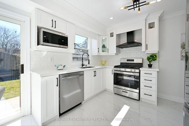 4 Passmore St, House detached with 3 bedrooms, 2 bathrooms and 7 parking in Hamilton ON | Image 23