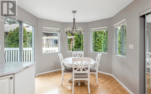 3371 Woodburn Ave, House detached with 5 bedrooms, 3 bathrooms and 4 parking in Oak Bay BC | Image 14