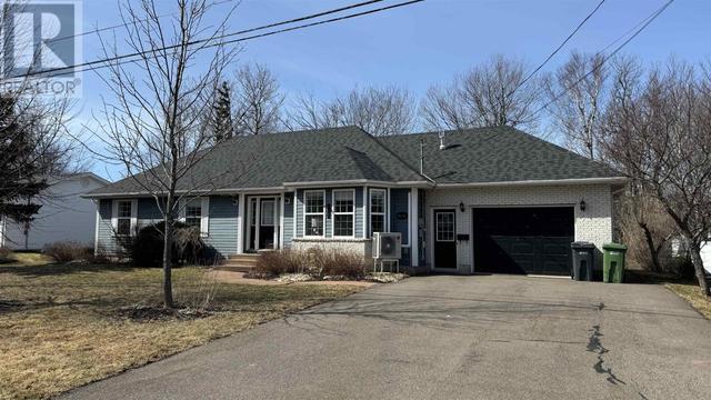 230 Colin Avenue, House detached with 3 bedrooms, 2 bathrooms and null parking in Summerside PE | Image 7