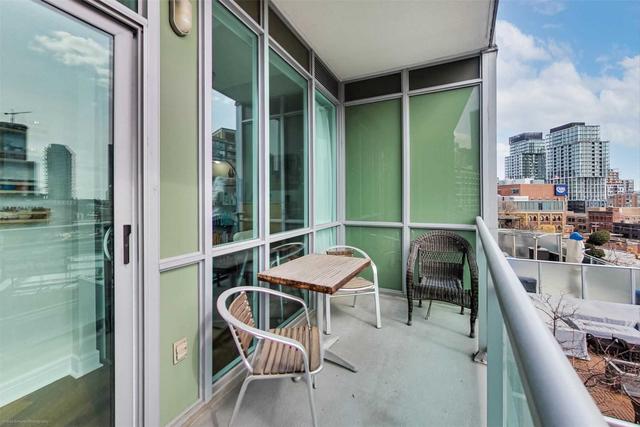 s723 - 112 George St, Condo with 2 bedrooms, 2 bathrooms and 1 parking in Toronto ON | Image 15