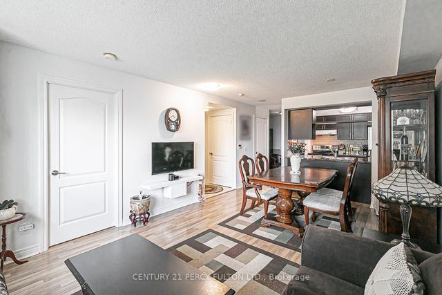 504 - 70 Town Centre Crt, Condo with 1 bedrooms, 1 bathrooms and 1 parking in Toronto ON | Image 9