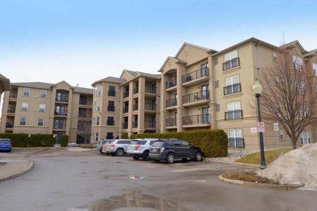 111 - 2085 Appleby Line, Condo with 2 bedrooms, 3 bathrooms and 1 parking in Burlington ON | Image 1