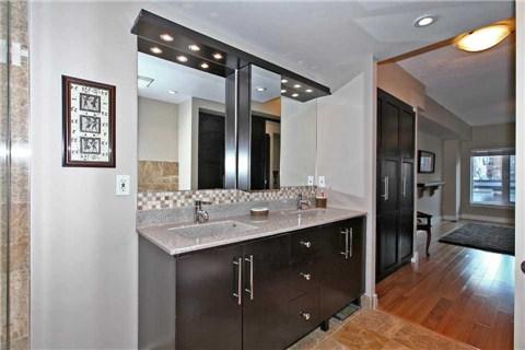 th103 - 77 Lombard St, Townhouse with 2 bedrooms, 3 bathrooms and 1 parking in Toronto ON | Image 12