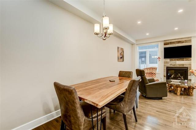 1006 Shefford Road, Townhouse with 4 bedrooms, 4 bathrooms and 2 parking in Ottawa ON | Image 9