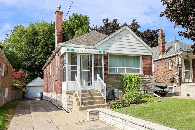 116 Cedarcrest Blvd, House detached with 2 bedrooms, 2 bathrooms and 5 parking in Toronto ON | Image 1