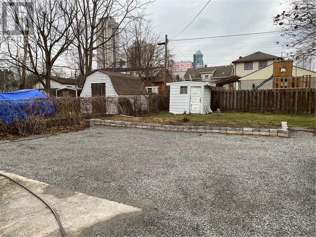 6544 Level Avenue, House detached with 4 bedrooms, 2 bathrooms and null parking in Niagara Falls ON | Image 29