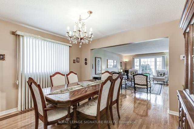 78 Whitehorn Cres, House detached with 4 bedrooms, 4 bathrooms and 6 parking in Toronto ON | Image 2
