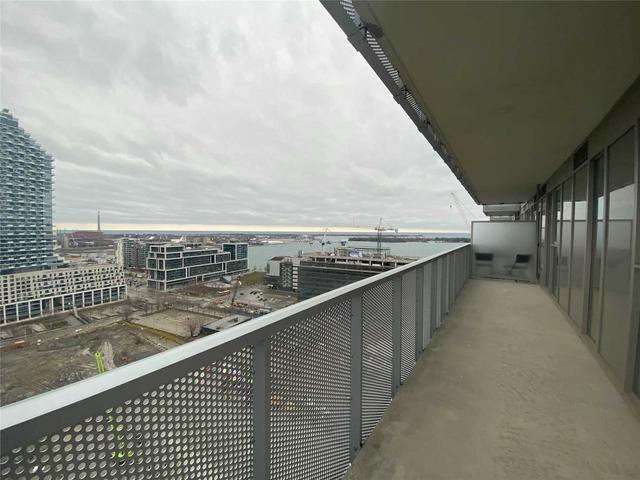 1910 - 20 Richardson St, Condo with 2 bedrooms, 2 bathrooms and 1 parking in Toronto ON | Image 2