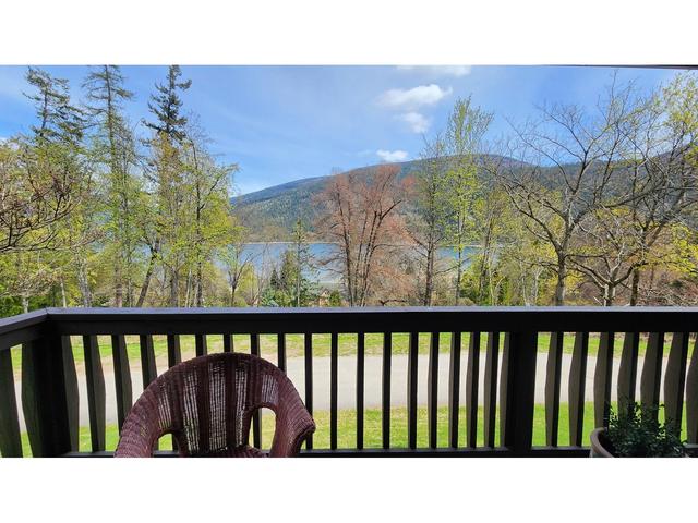 1 - 1691 Highway 3a, Condo with 1 bedrooms, 1 bathrooms and 1 parking in Central Kootenay F BC | Image 21