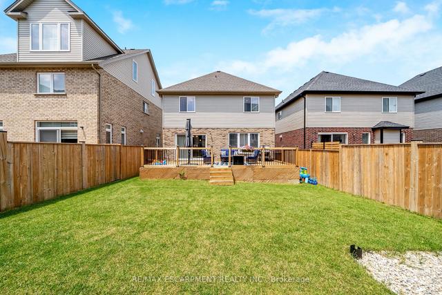 109 Gagnon Pl, House detached with 4 bedrooms, 3 bathrooms and 6 parking in Guelph/Eramosa ON | Image 33